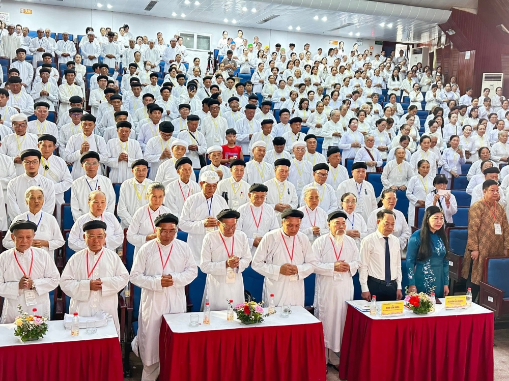 HỘI TRƯỜNG